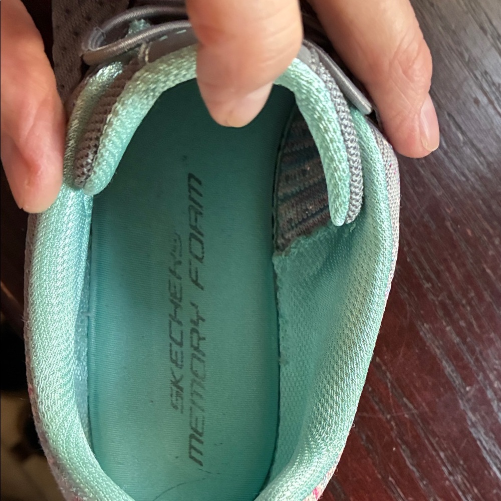 Skechers Gray and Teal Women's Sneakers - Picture 4 of 5